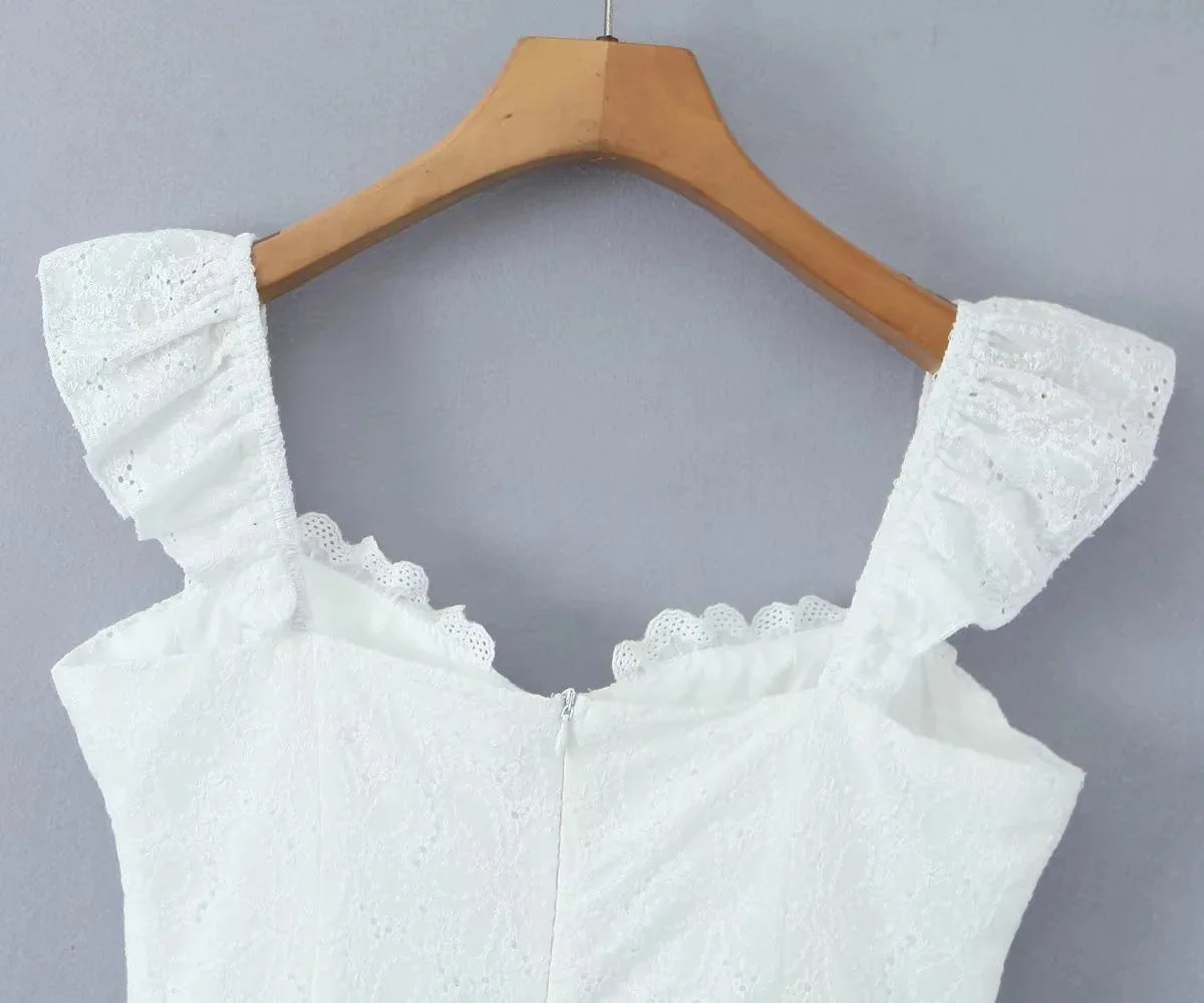 Dress Mirella – A Step Before the Truth