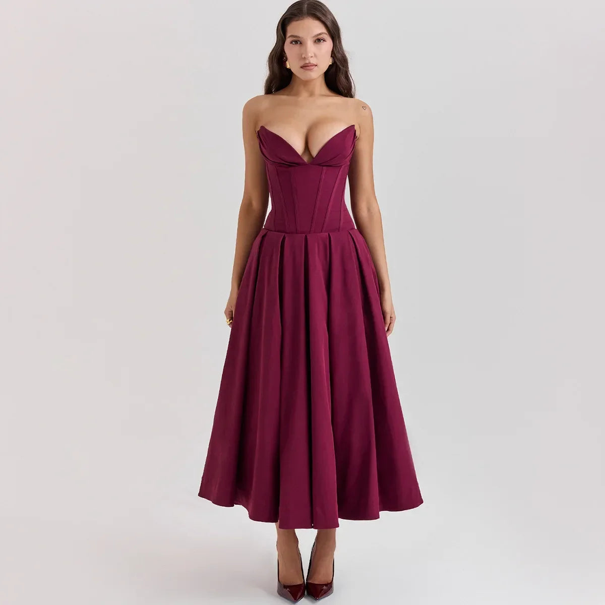 Dress Manuela – A Glance Through Time