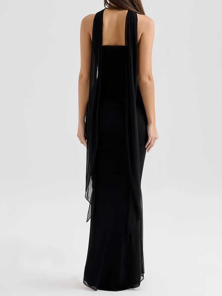 Dress Diana – A Queen’s Afternoon