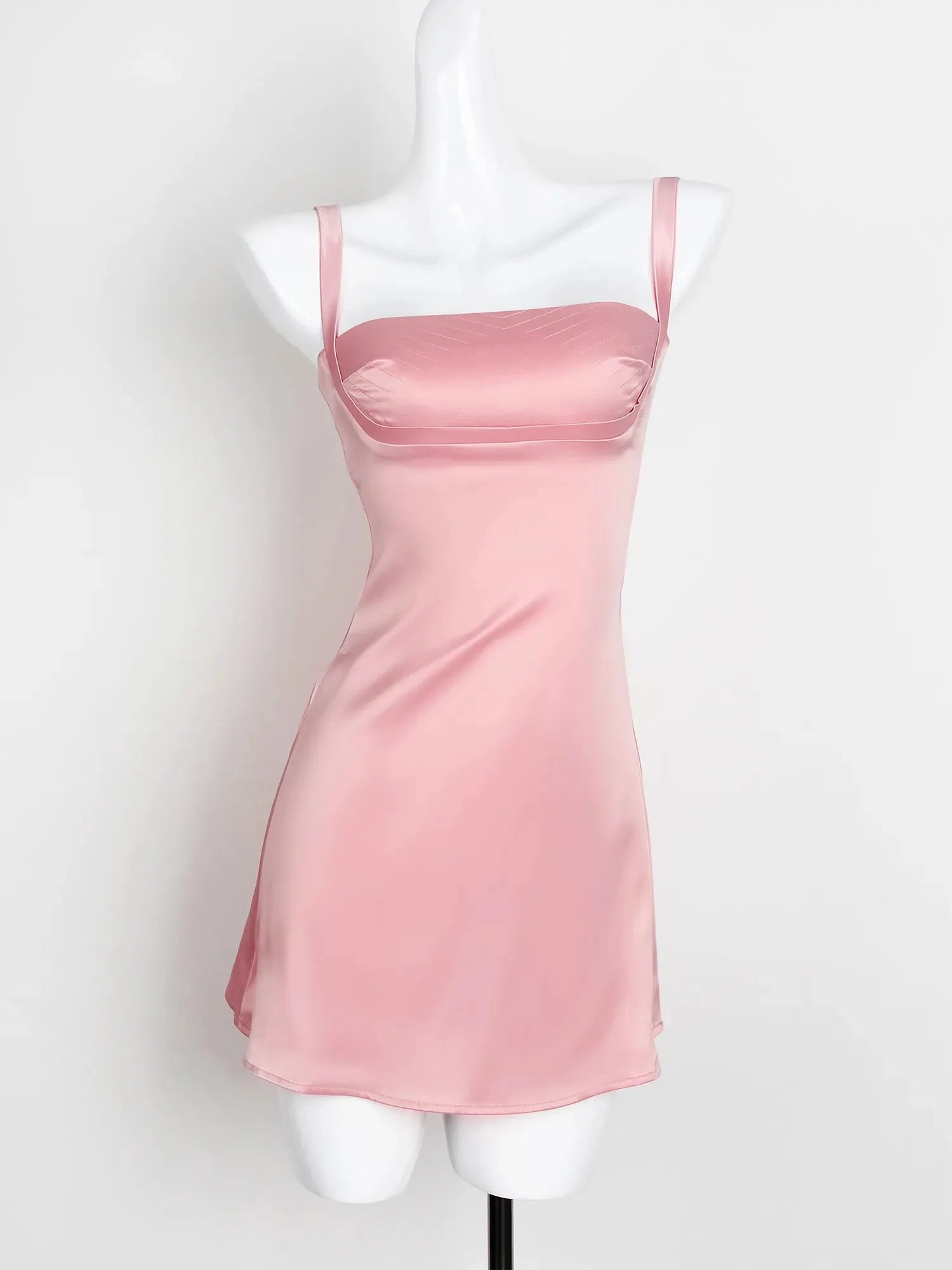 Dress Isadora – In Her Small Revolt